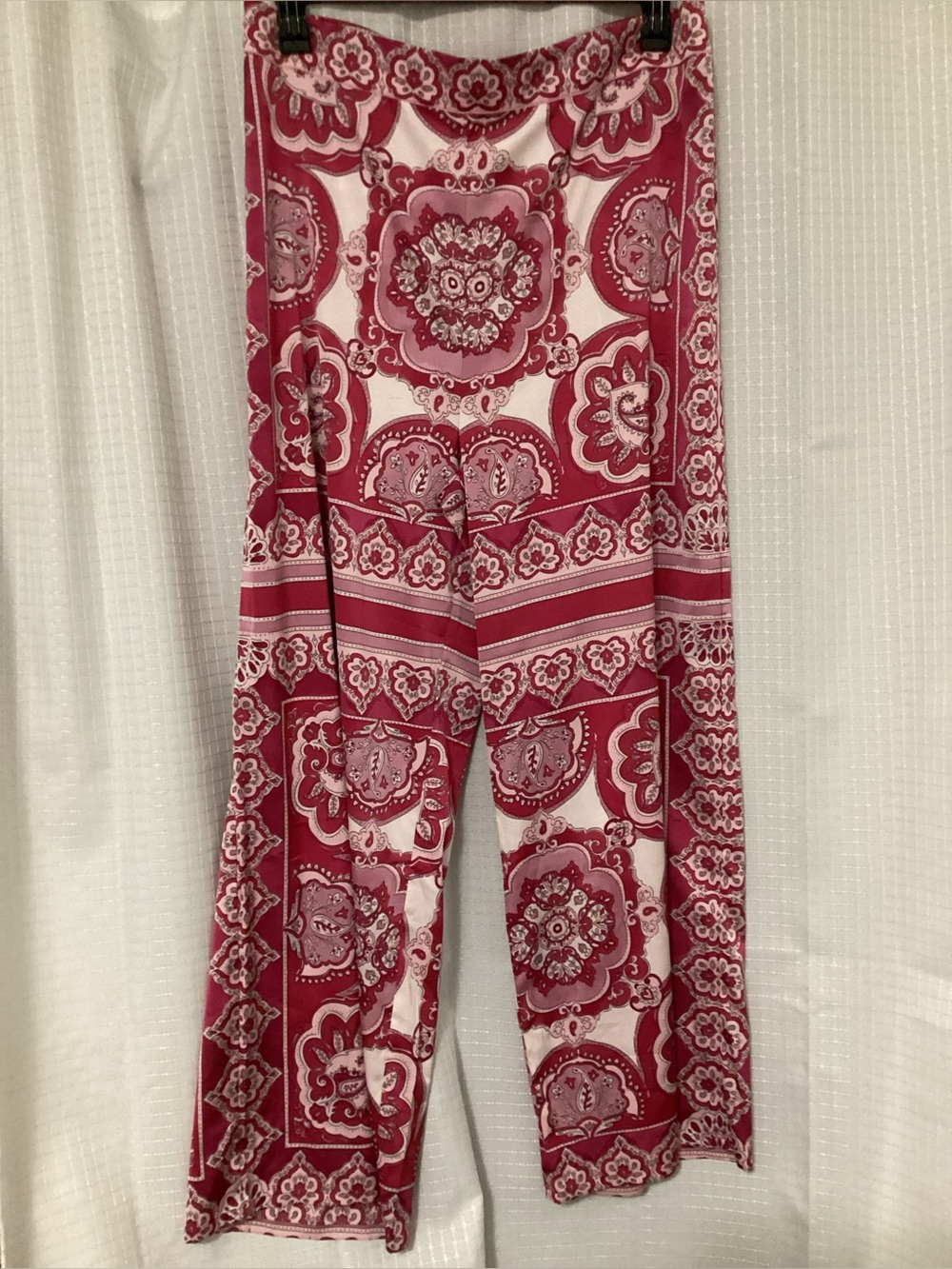 Cupcakes and Cashmere Red Printed Wide-Leg Pants NWT
